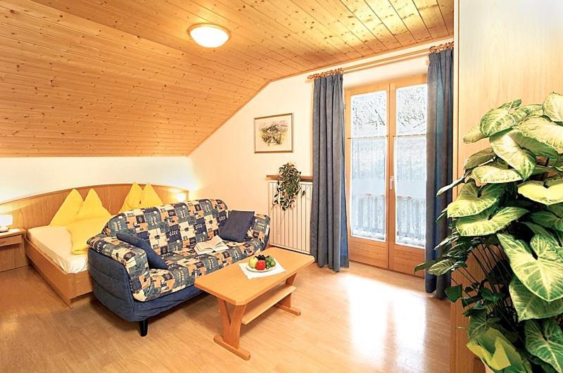 Finkenhof: Ferienwohungen - Urlaub Auf Dem Bauernhof Apartment Termeno Exterior photo